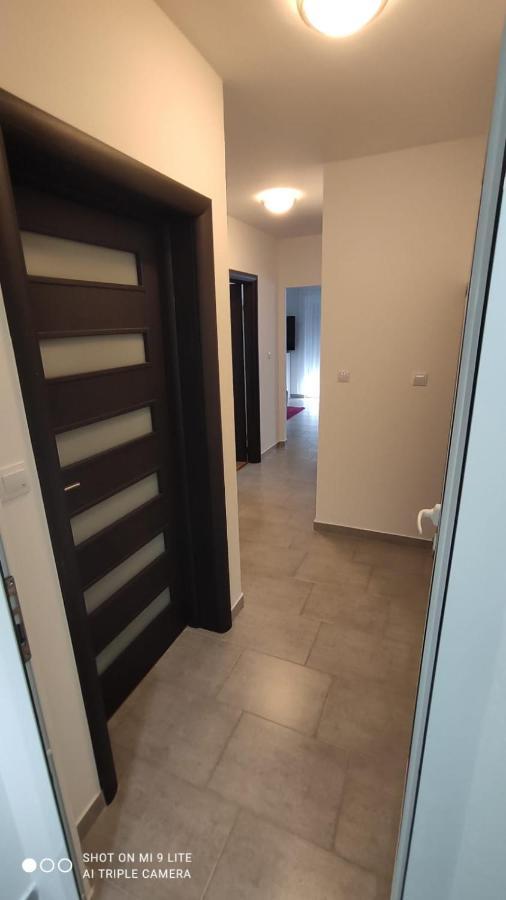 Apartmani Gavran Pirovac Exterior foto